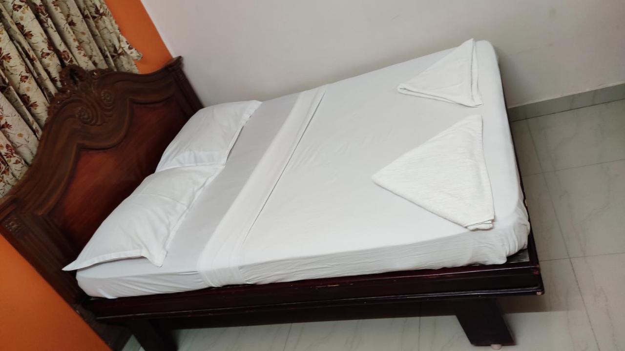 Sibi Lodge Coimbatore Bagian luar foto