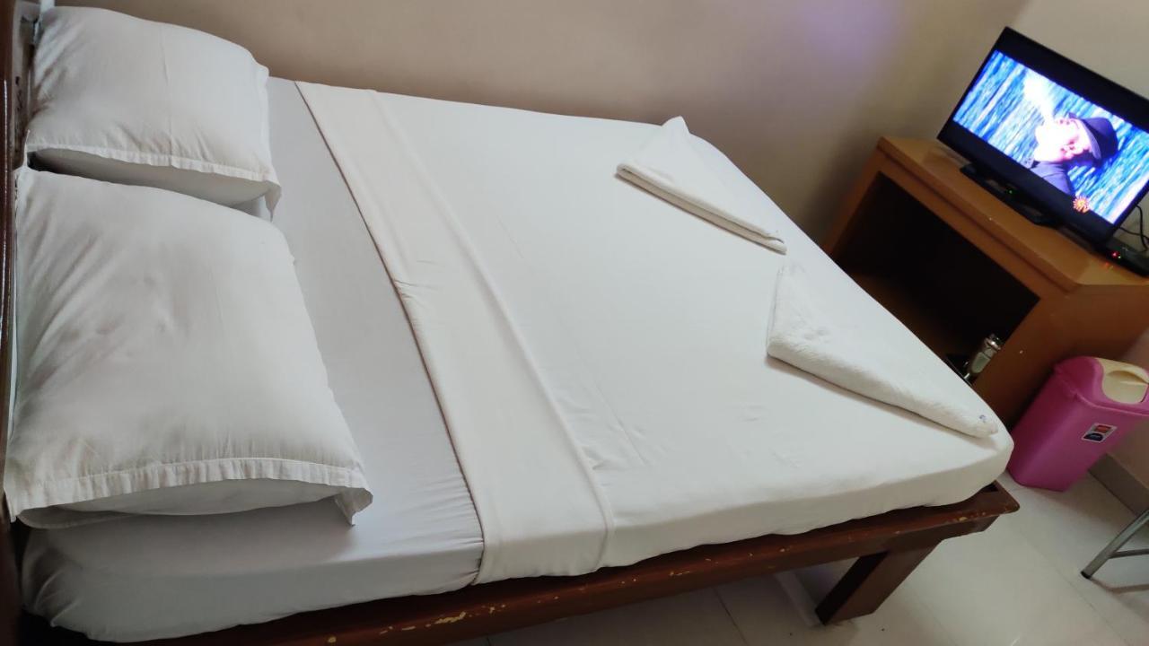 Sibi Lodge Coimbatore Bagian luar foto