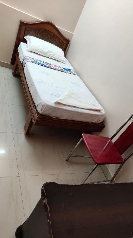 Sibi Lodge Coimbatore Bagian luar foto